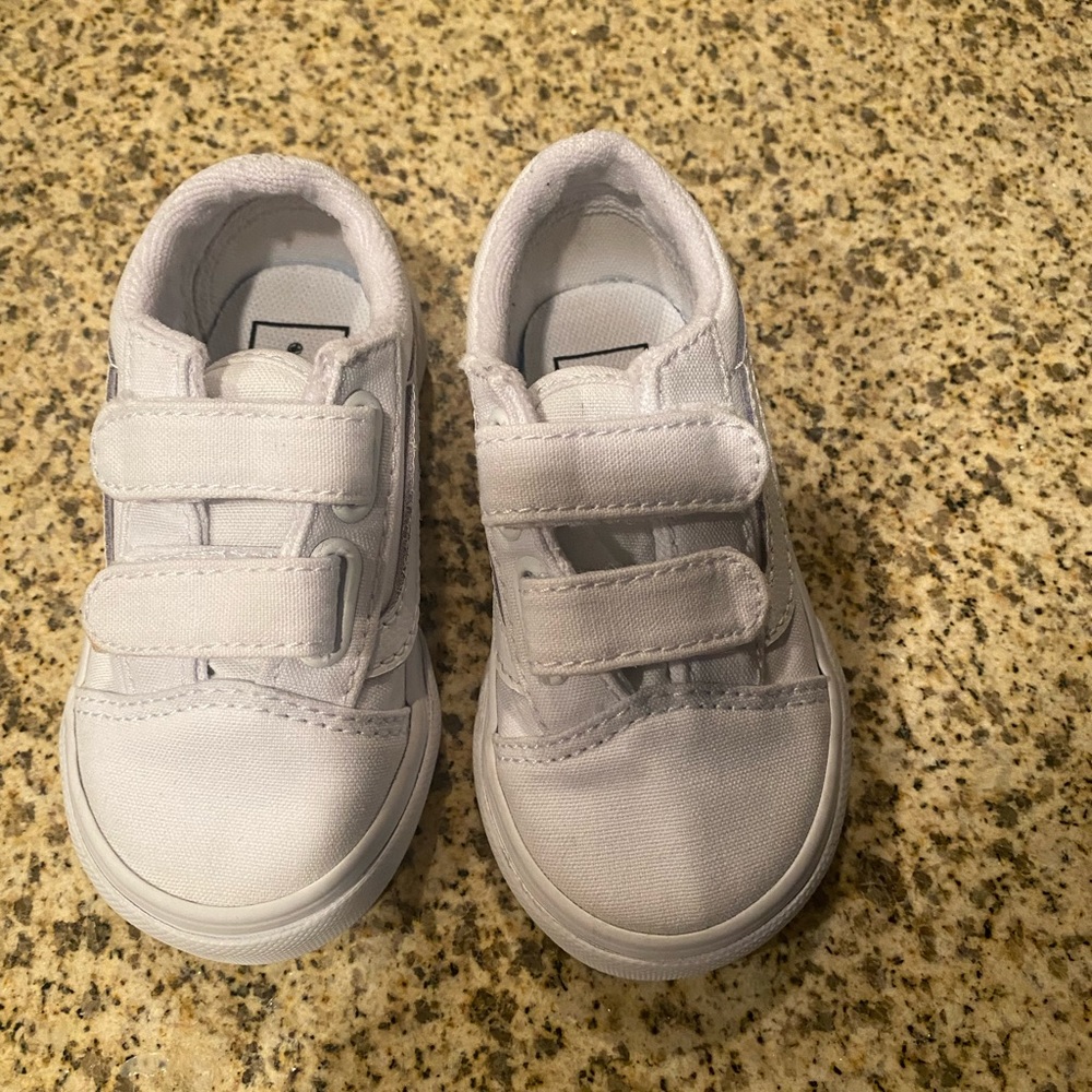 baby vans 5 1/2 baby